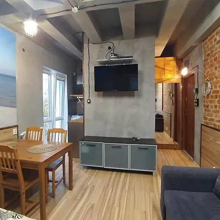 Navyblue グディニャ