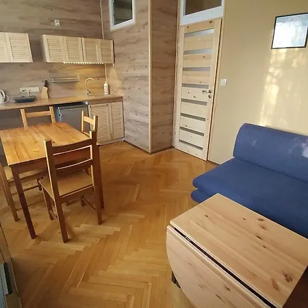 Апартаменти Navyblue *